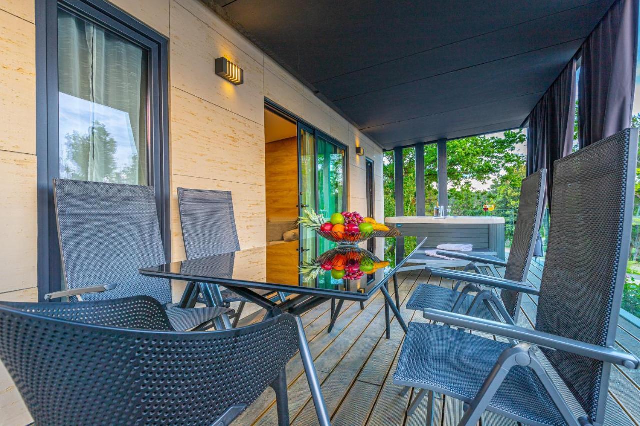 Adrialux Camping Mobile Homes セルツェ エクステリア 写真