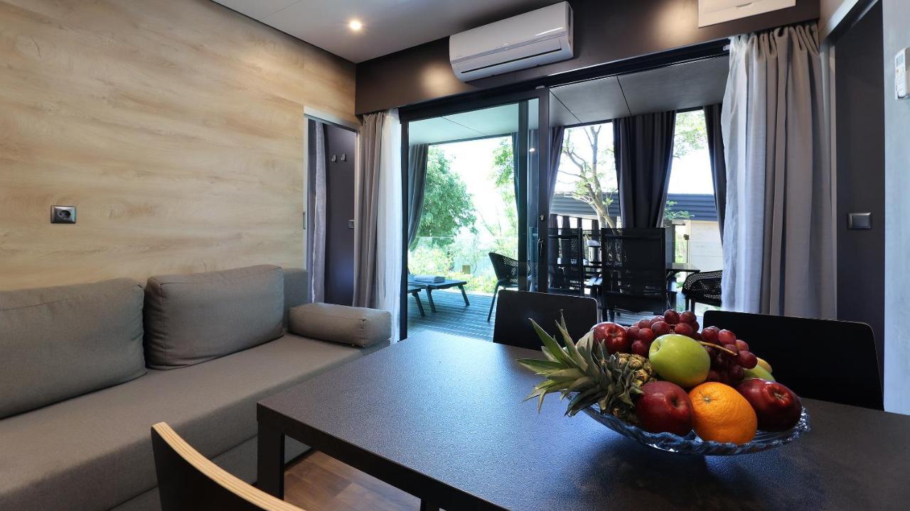 Adrialux Camping Mobile Homes セルツェ エクステリア 写真