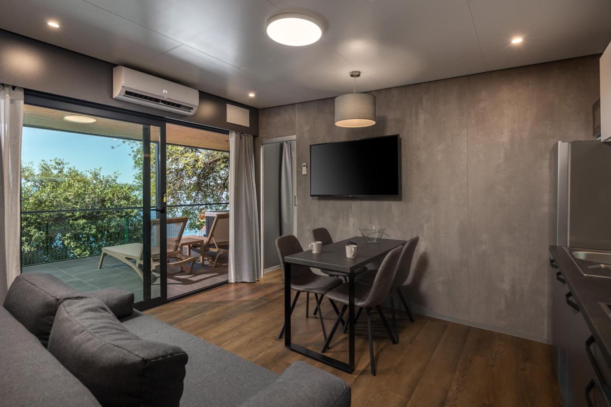 Adrialux Camping Mobile Homes セルツェ エクステリア 写真