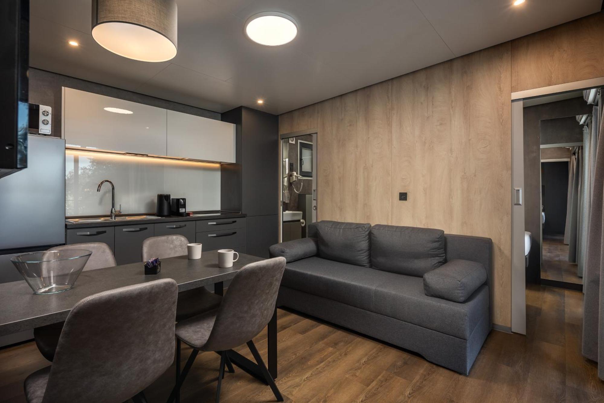 Adrialux Camping Mobile Homes セルツェ エクステリア 写真